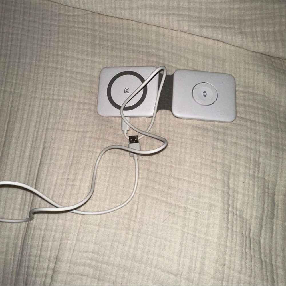Multi MagSafe Charger